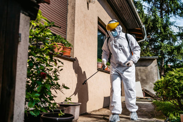 Best Commercial Pest Control Services  in Oak Harbor, WA